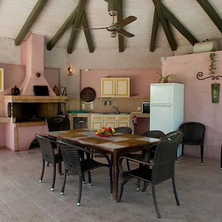 Vila Iliaktida